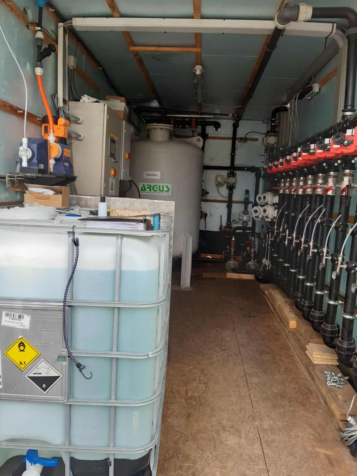 Dosierstation-und-Verteiler